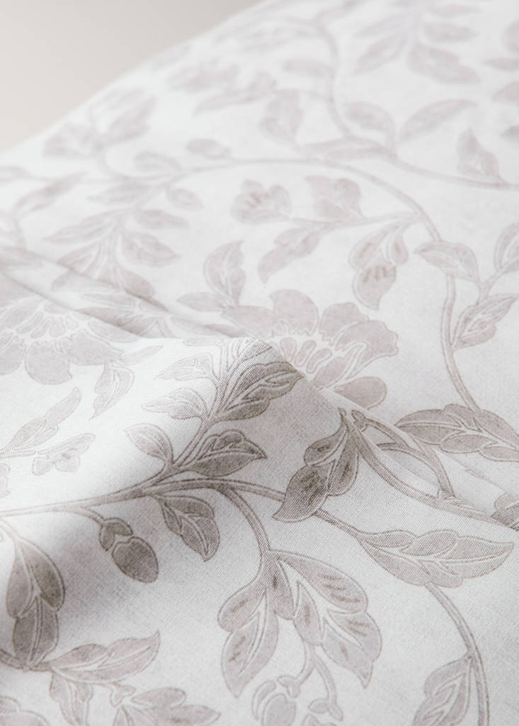 Floral-print pillow case 45x110cm — Ecru