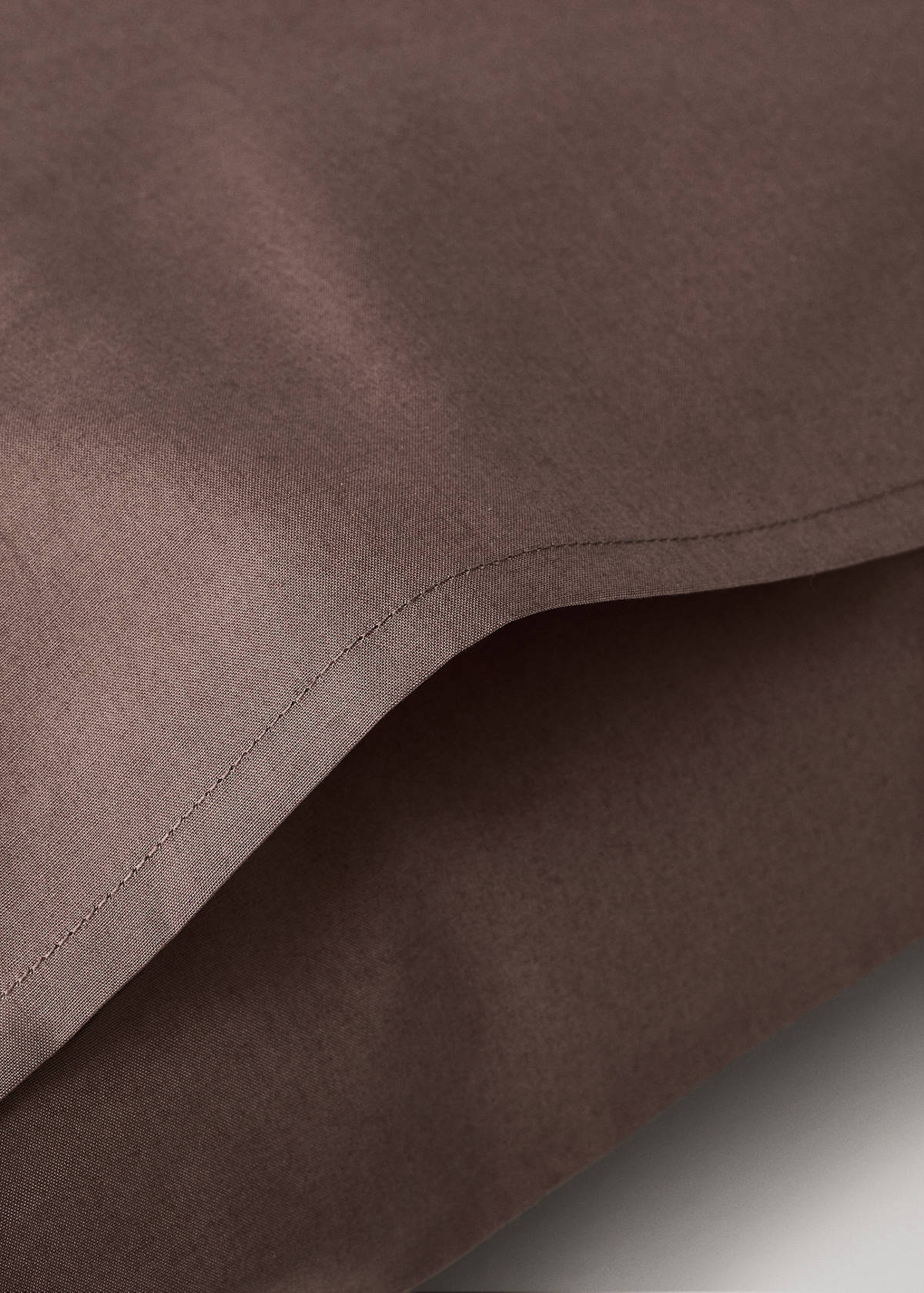 Two cotton percale pillowcases 60x60cm — Brown