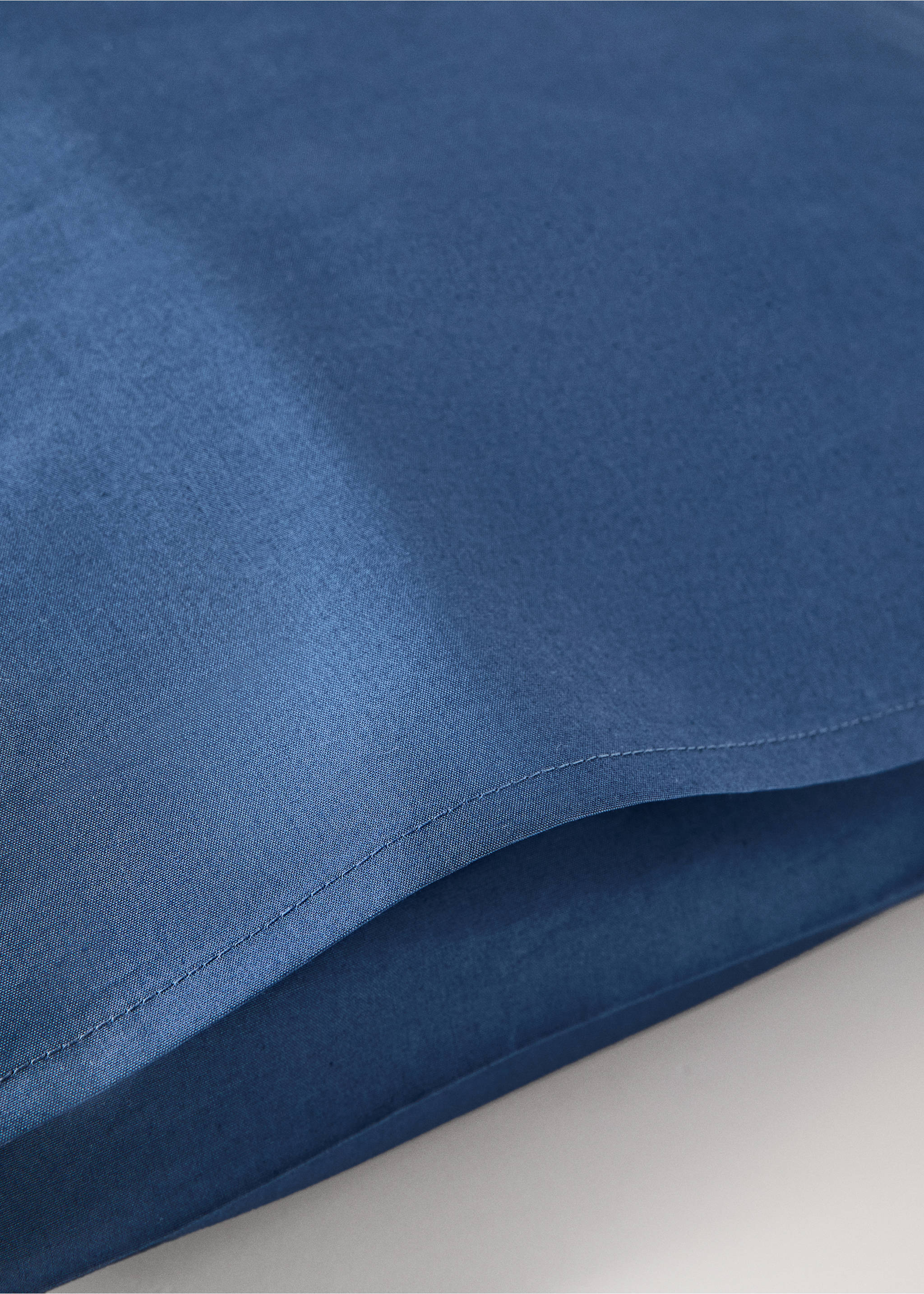 Two 200 thread count cotton percale pillowcases 50x75 cm - Details of the article 1, Indigo Blue. Ref: 37022967-00.