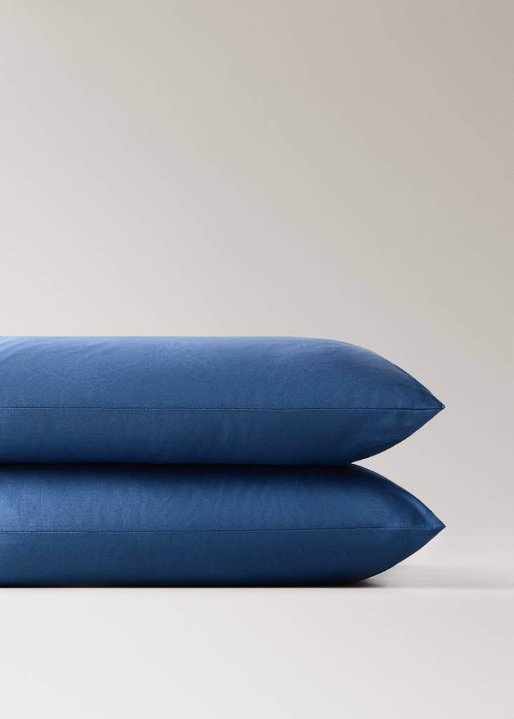 Two 200 thread count cotton percale pillowcases 50x75 cm — Indigo Blue