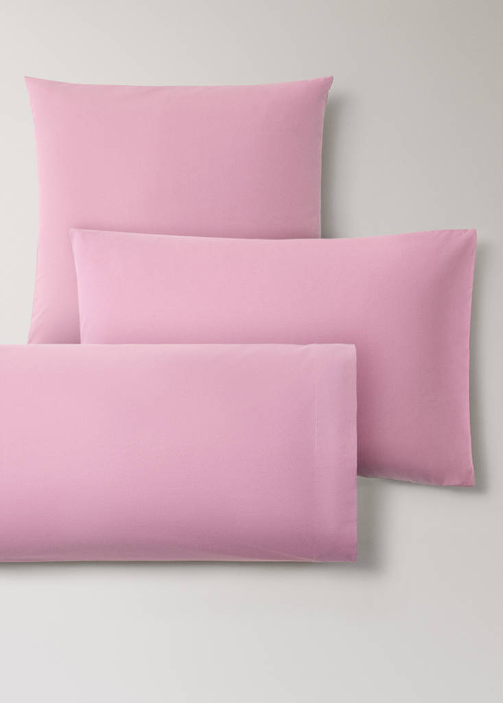 Two 200 thread count cotton percale pillowcases 50x75 cm — Wine
