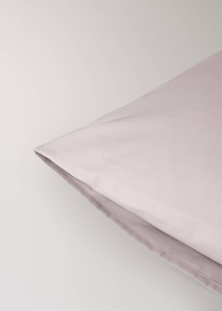 Two 200 thread count cotton percale pillowcases 50x75 cm — Pale Pink