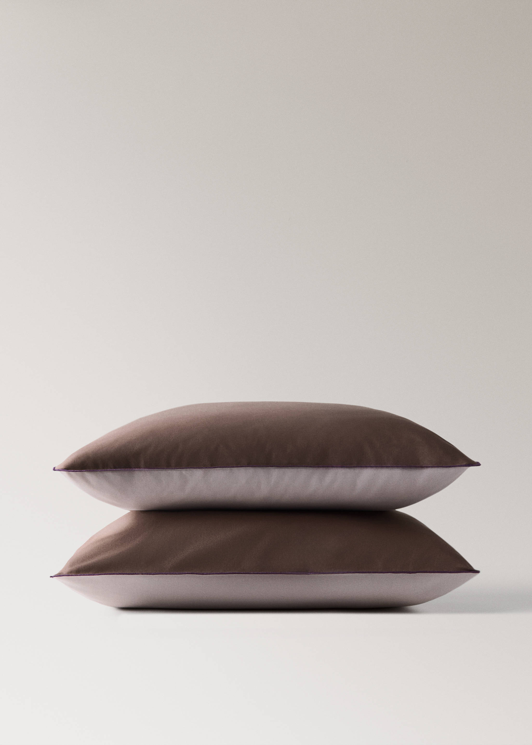 Pack of 2 pillow covers 60x60cm - Details of the article 2