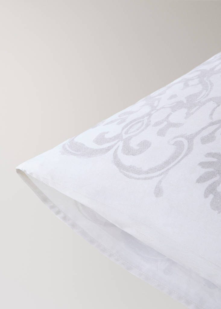 Two floral-print pillowcases, 60x60cm — Sand