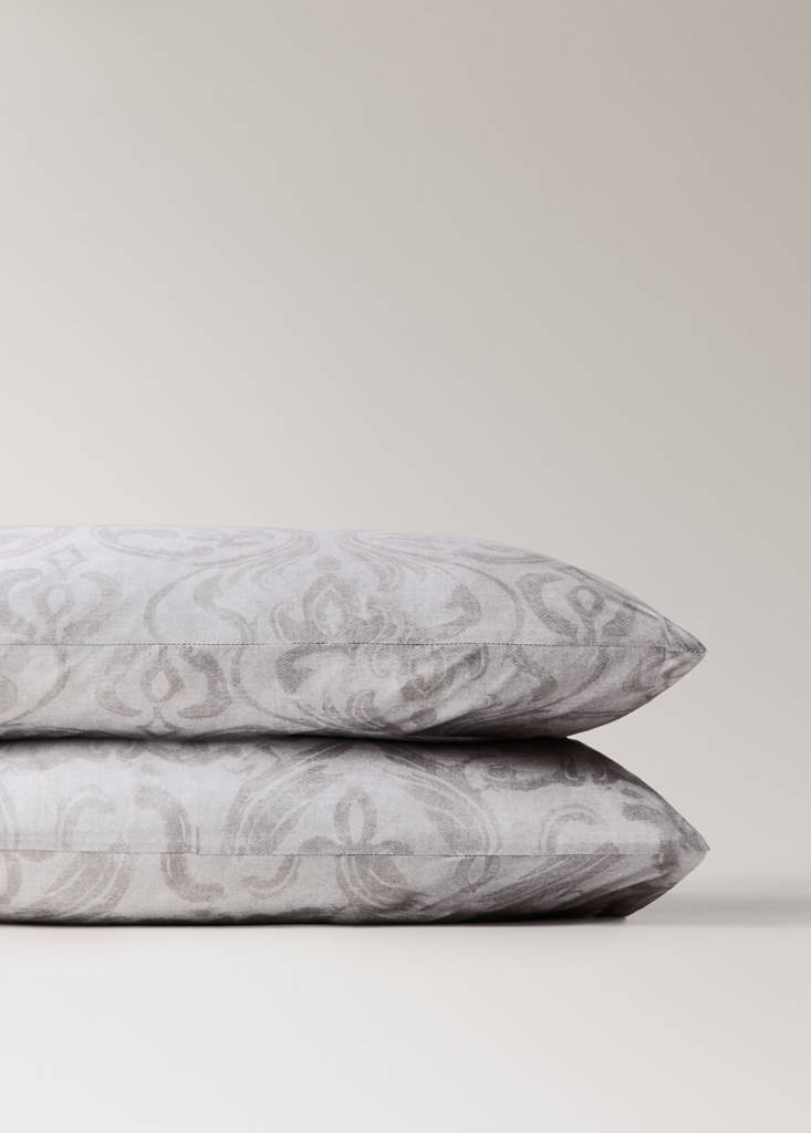 Two floral print pillowcases 50x75cm — Sand