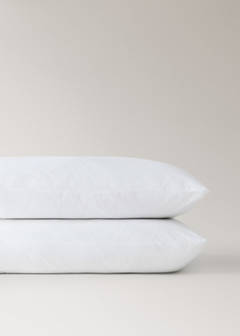 Two 300-thread-count percale cotton pillowcases with piping detail, 50 x 75 cm — White 3