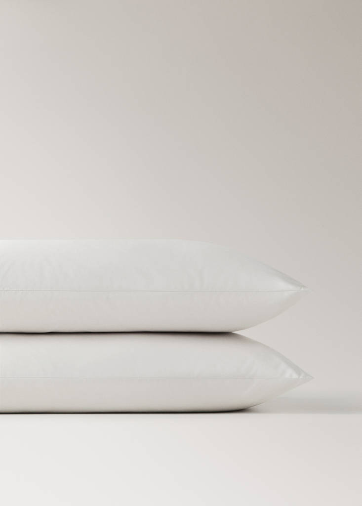 Two 300-thread-count percale cotton pillowcases with piping detail, 50 x 75 cm — Sand