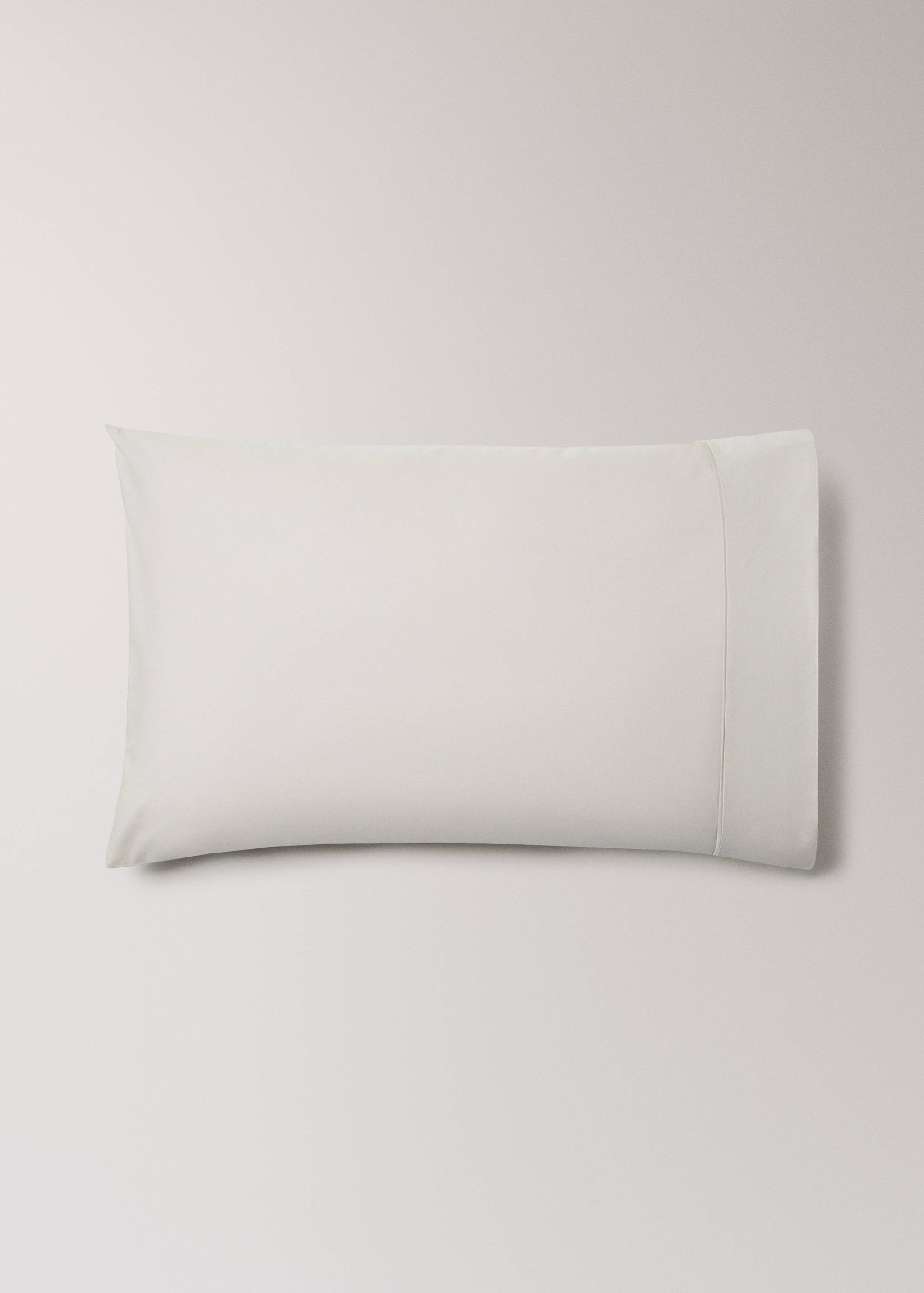 Two 300-thread-count percale cotton pillowcases with piping detail, 50 x 75 cm - Article without model