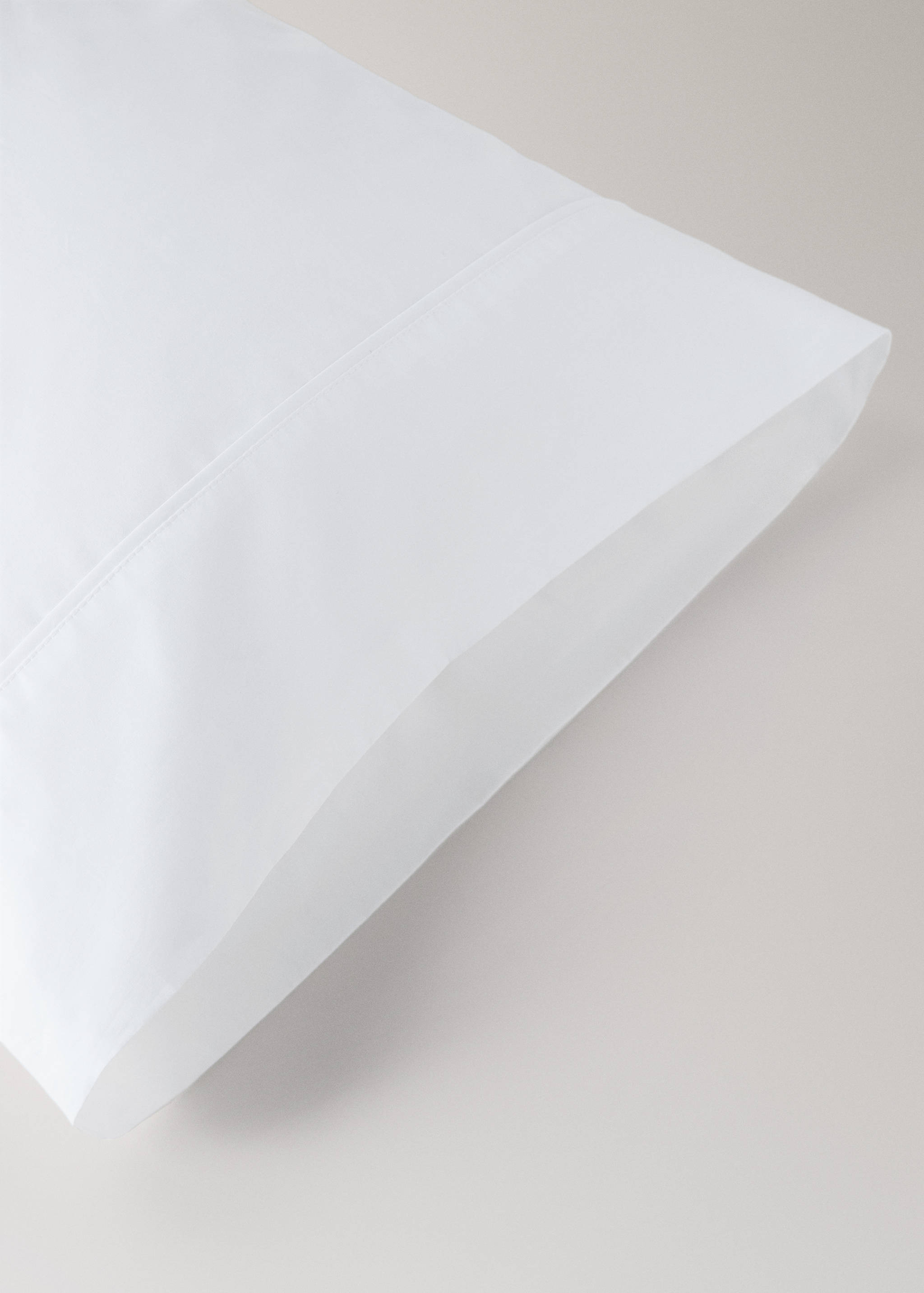 Percale cotton pillowcase, 300 thread count, piping detail, 45 x 110 cm - Details of the article 2