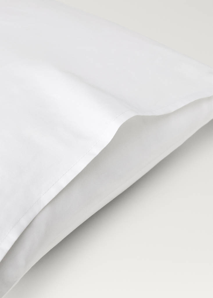 Two 600-thread cotton satin pillowcases 50x75 cm — White