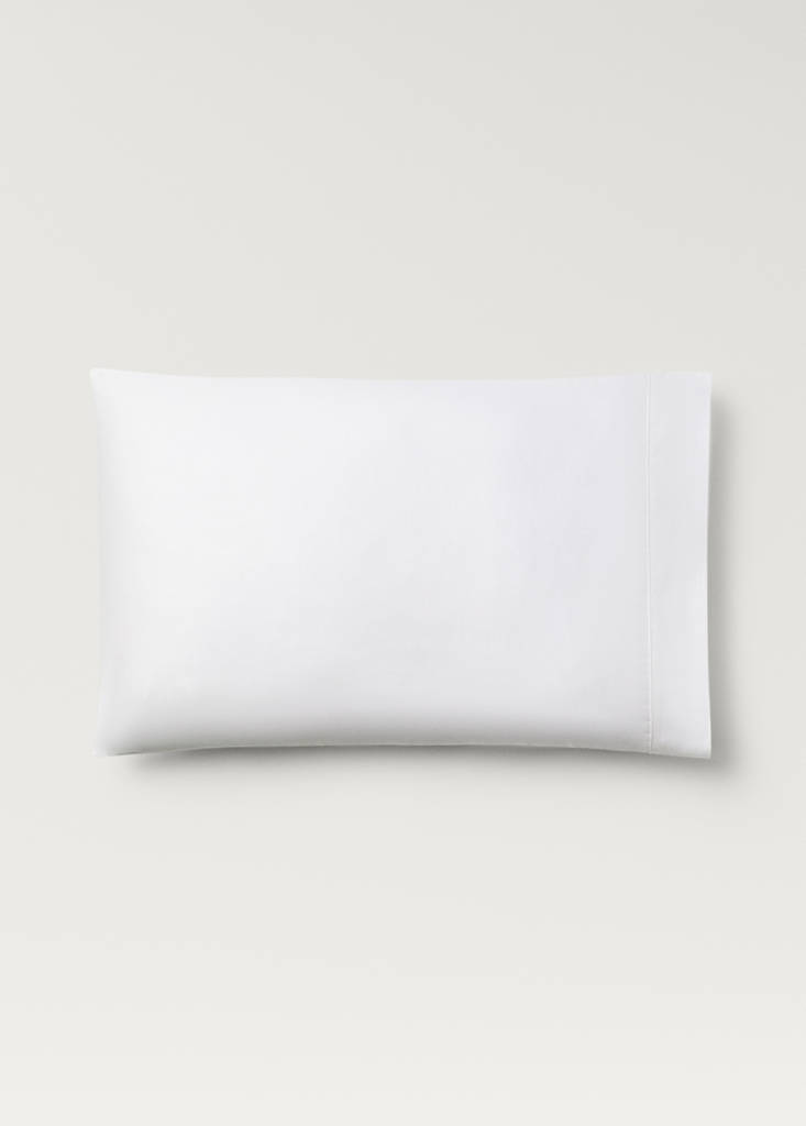 Two 600-thread cotton satin pillowcases 50x75 cm — White