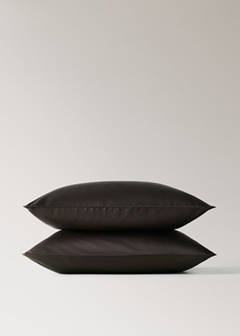 Two 600-thread count cotton satin pillowcases 60x60 cm — Brown 3