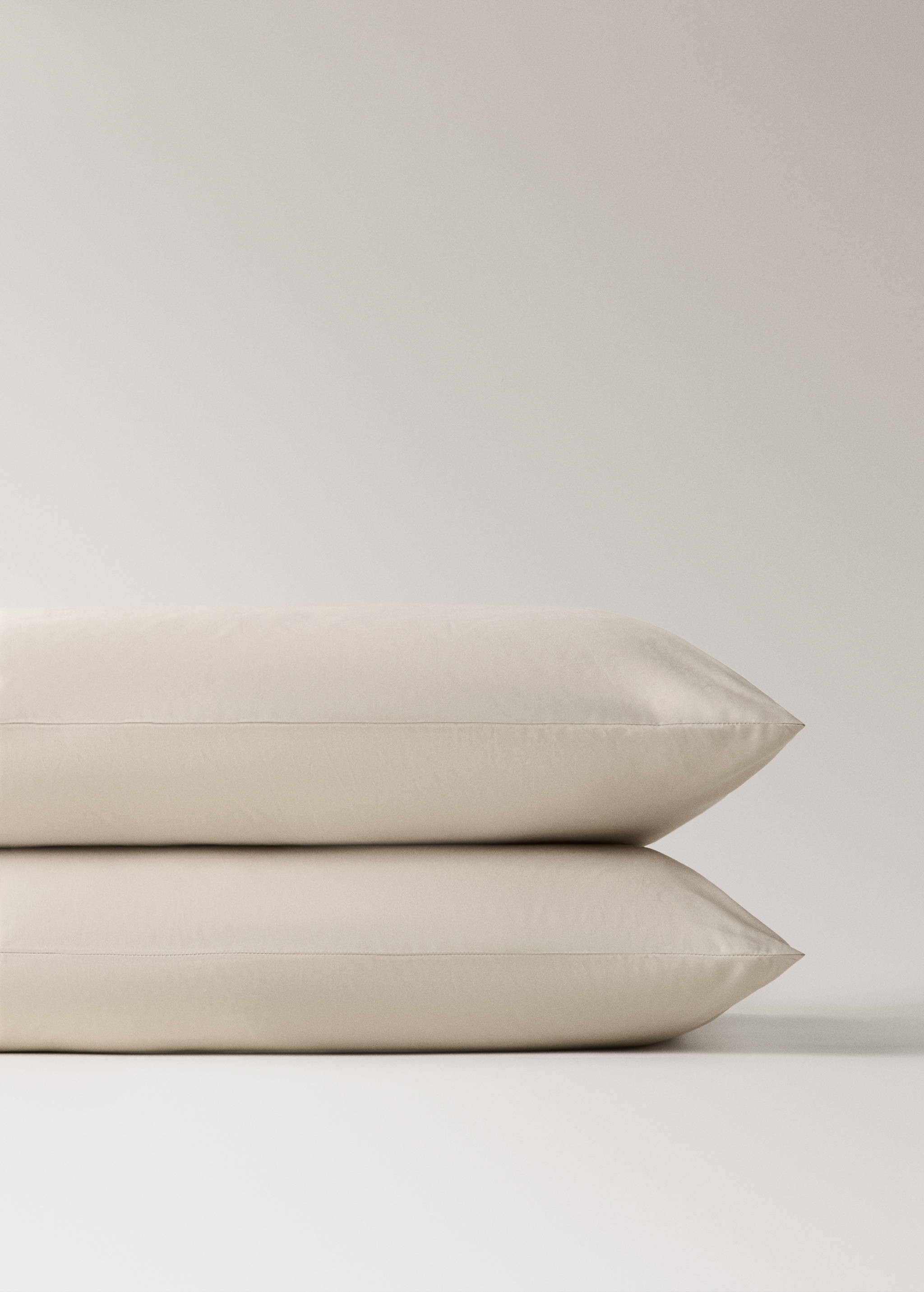 Two 500-thread-count cotton percale pillowcases with piped finish 50x75 cm - Details of the article 3