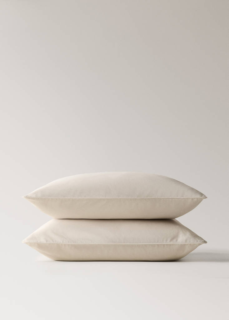 Two 500-thread count cotton percale pillowcases with piping finish 60x60 cm — Sand