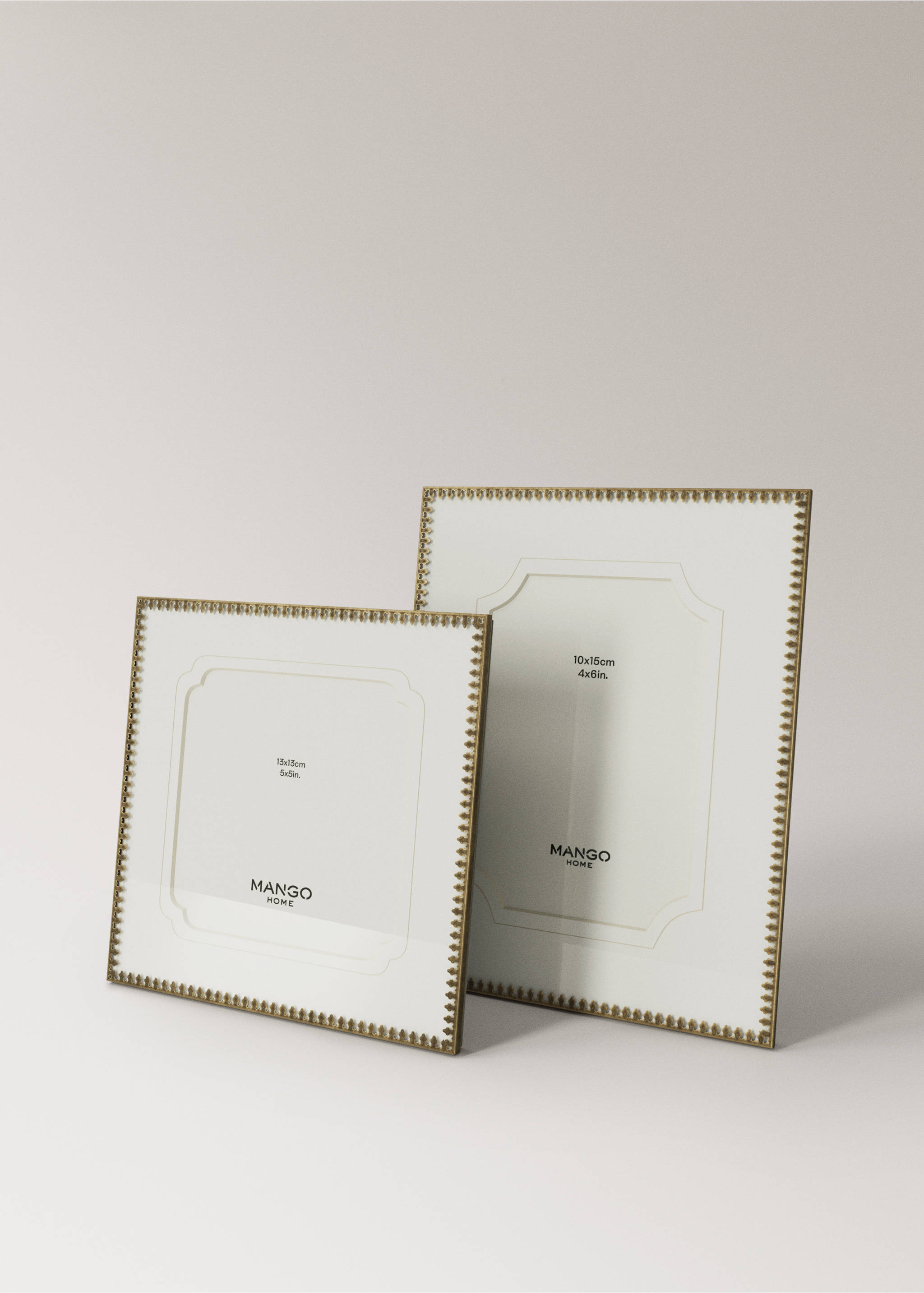 Photo frame rita - Details of the article 3, Gold. Ref: 37023282-00.