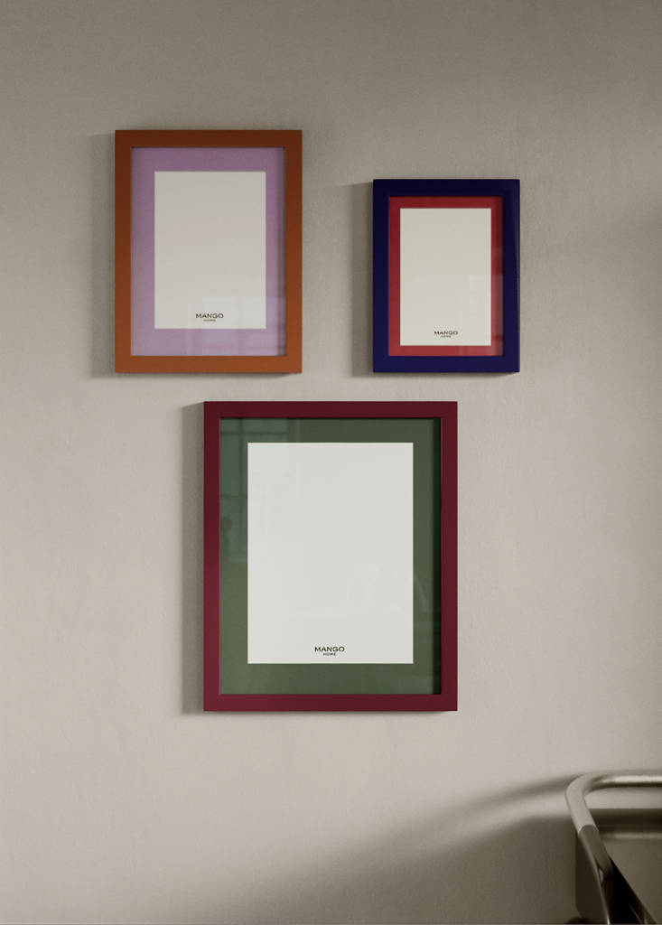 Small two-tone lacquered photo frame — Maroon