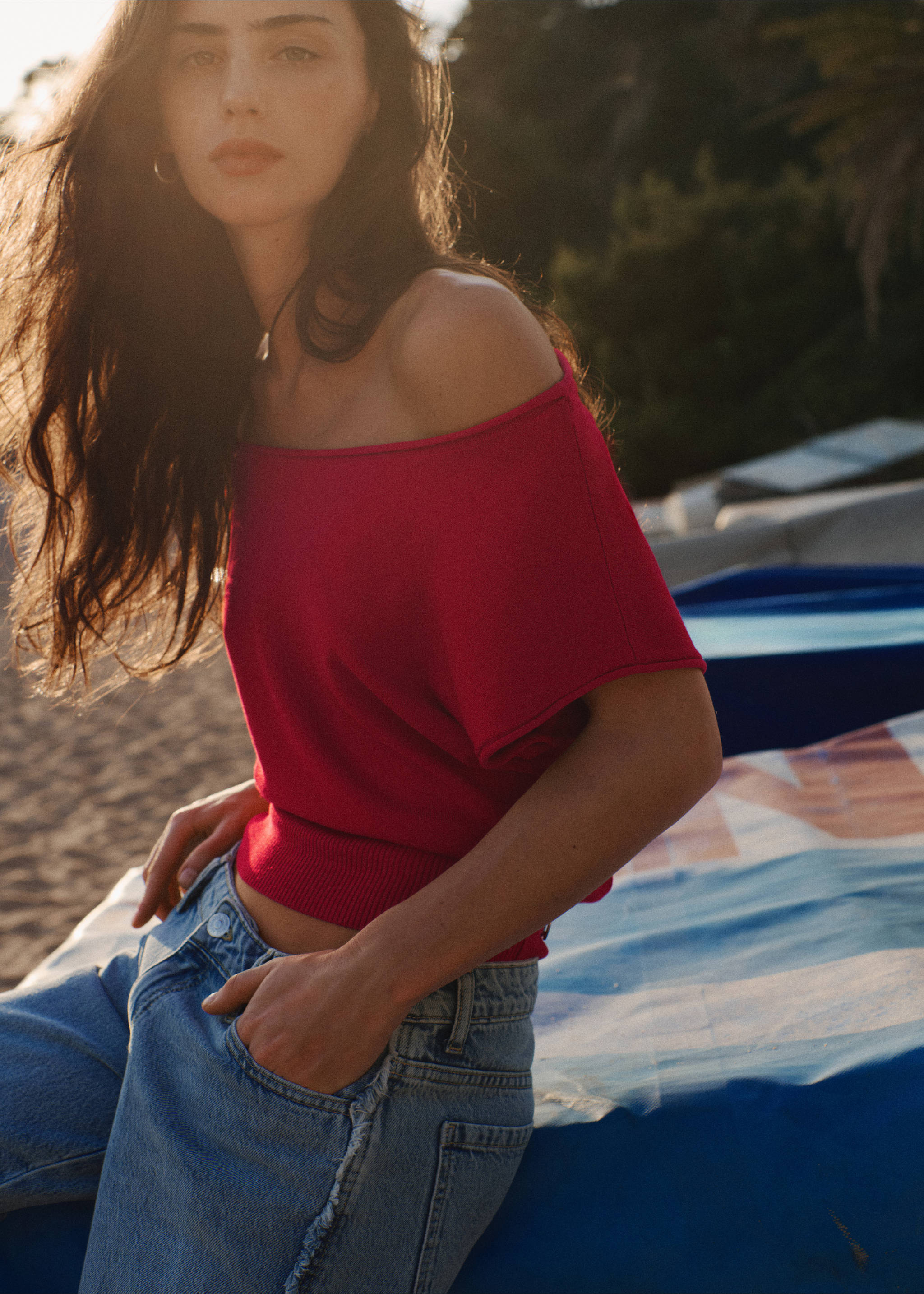 Short-sleeved knitted sweater - Medium plane, Red. Ref: 37023290-00.