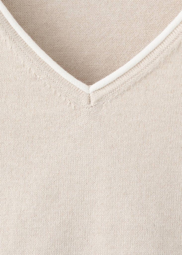V-neck jumper with contrast trims — Sand