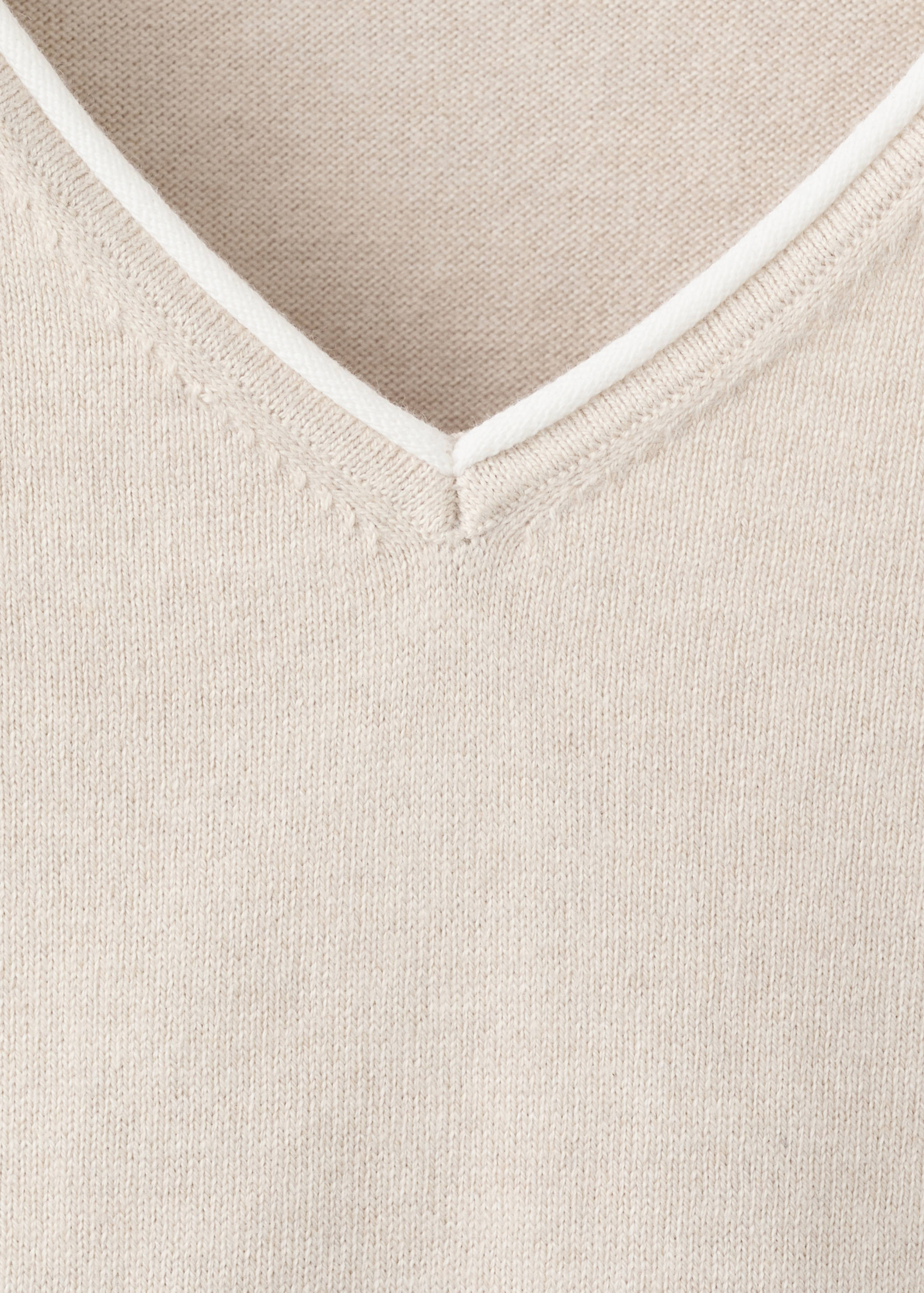 Jersey cuello pico ribetes contraste - Detalle del artículo 8