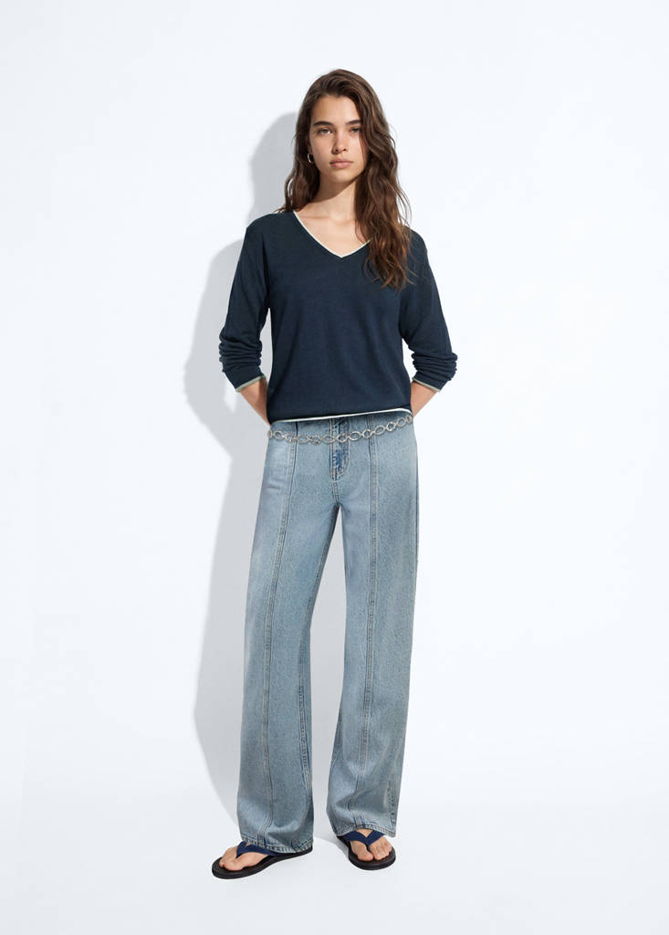 V-neck jumper with contrast trims — Navy
