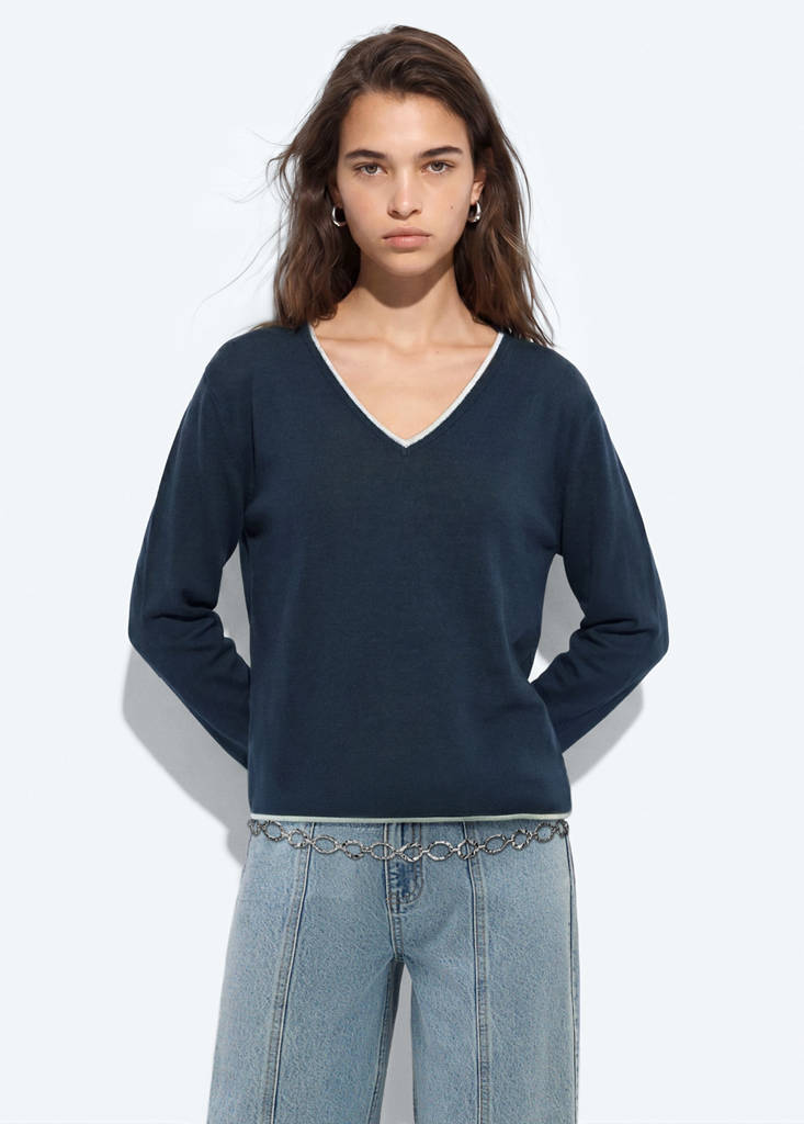 V-neck jumper with contrast trims — Navy