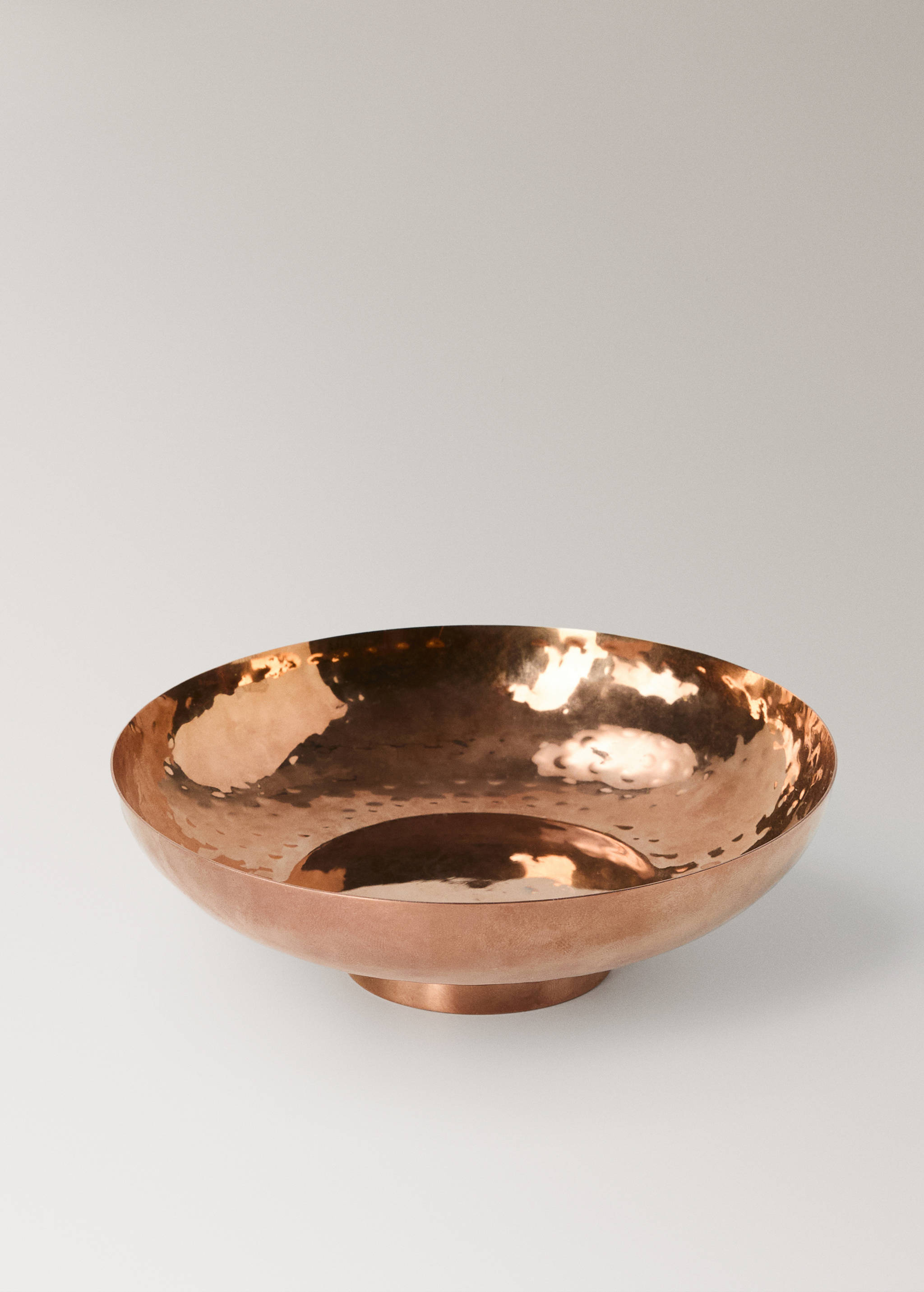 Large embossed stainless steel bowl - Details of the article 1