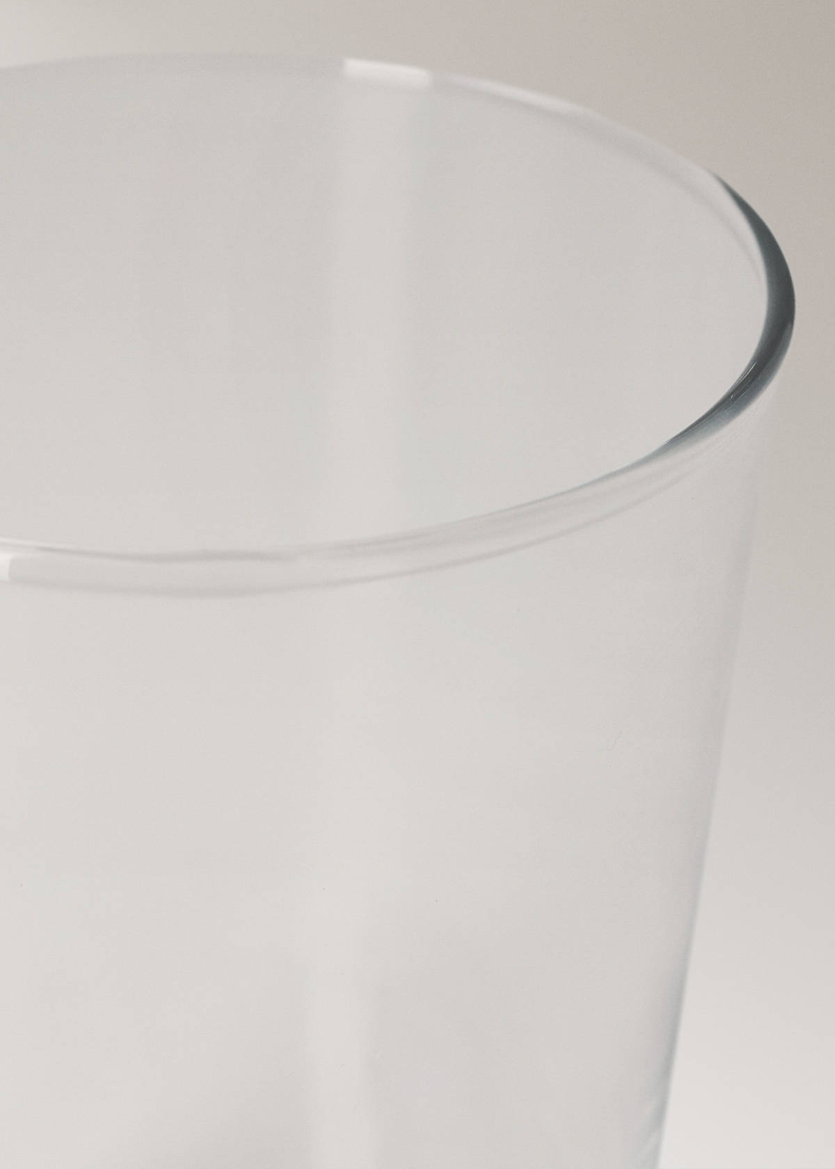 Smooth glass vase M — Ice Grey