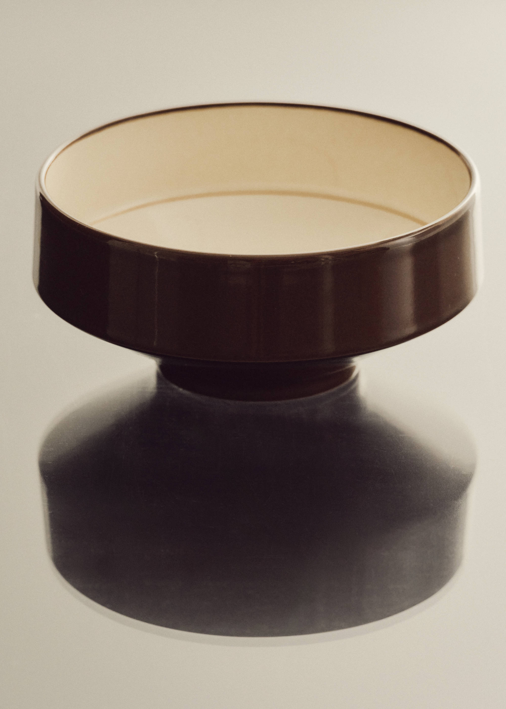 Handbemalte Steingut-Bowl - Detail des Artikels 5, Schokolade. Ref: 37023312-00.