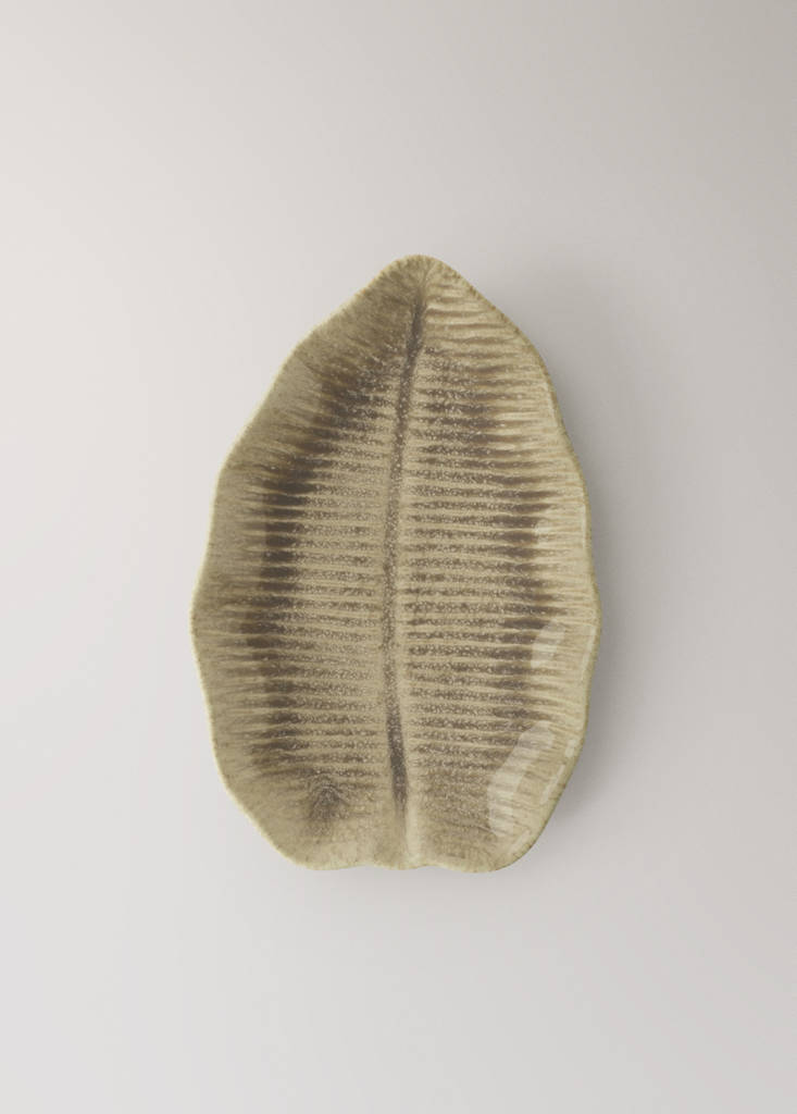 Stoneware leaf dish — Medium Brown