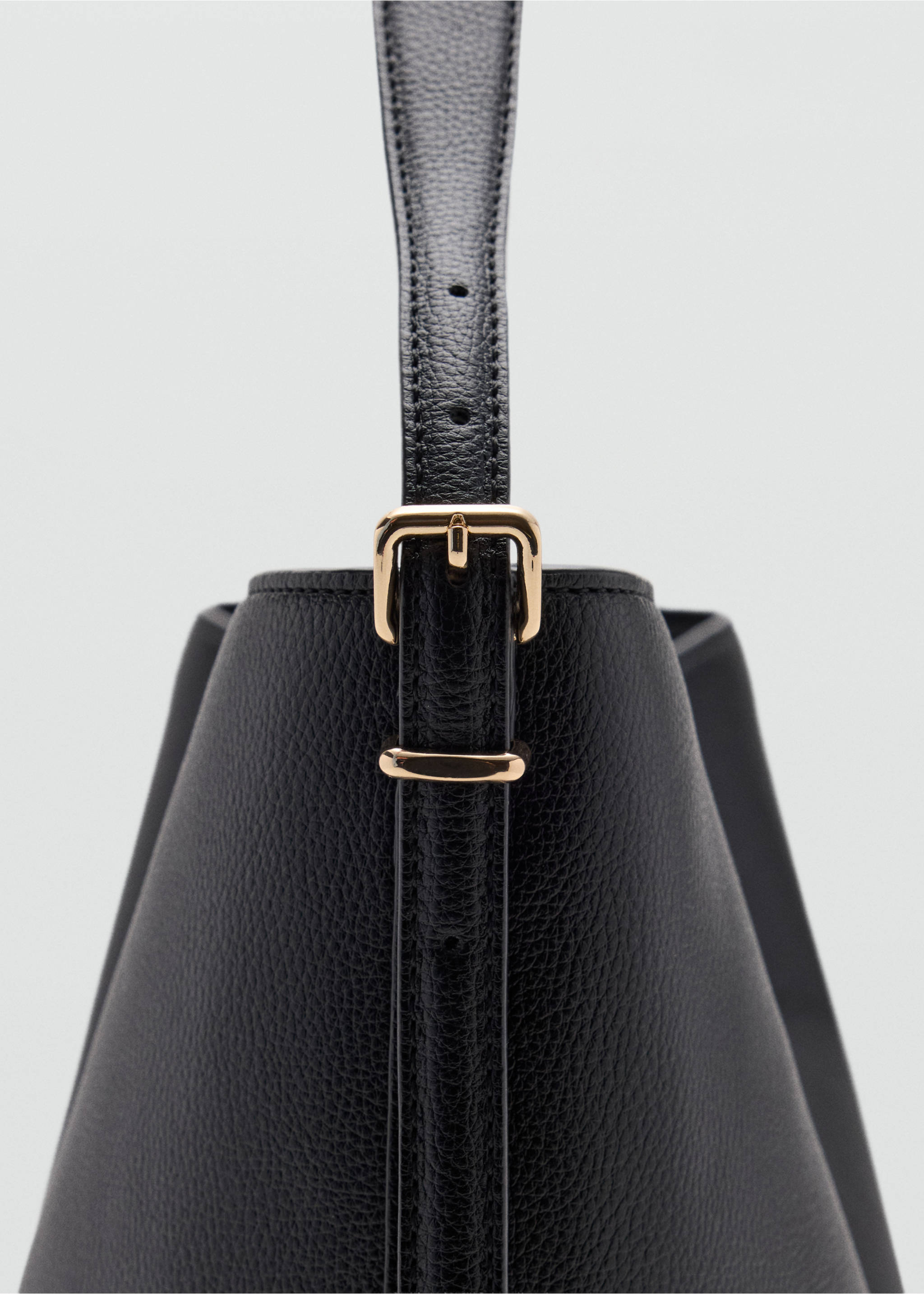 Bucket bag with buckle - Details of the article 1, Black. Ref: 37023318-00.