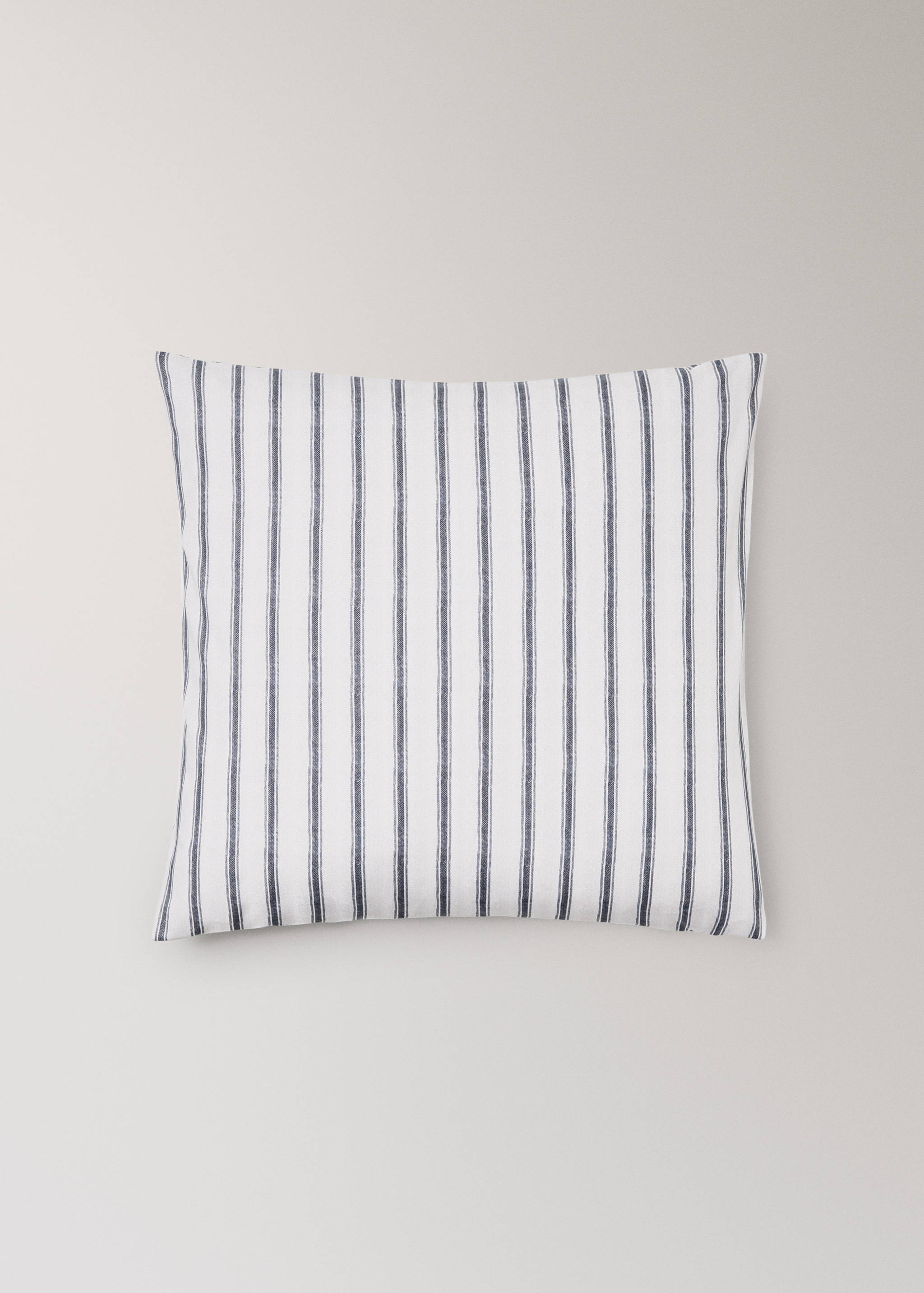 Pack of 2 cotton striped pillowcases 60x60cm - Article without model