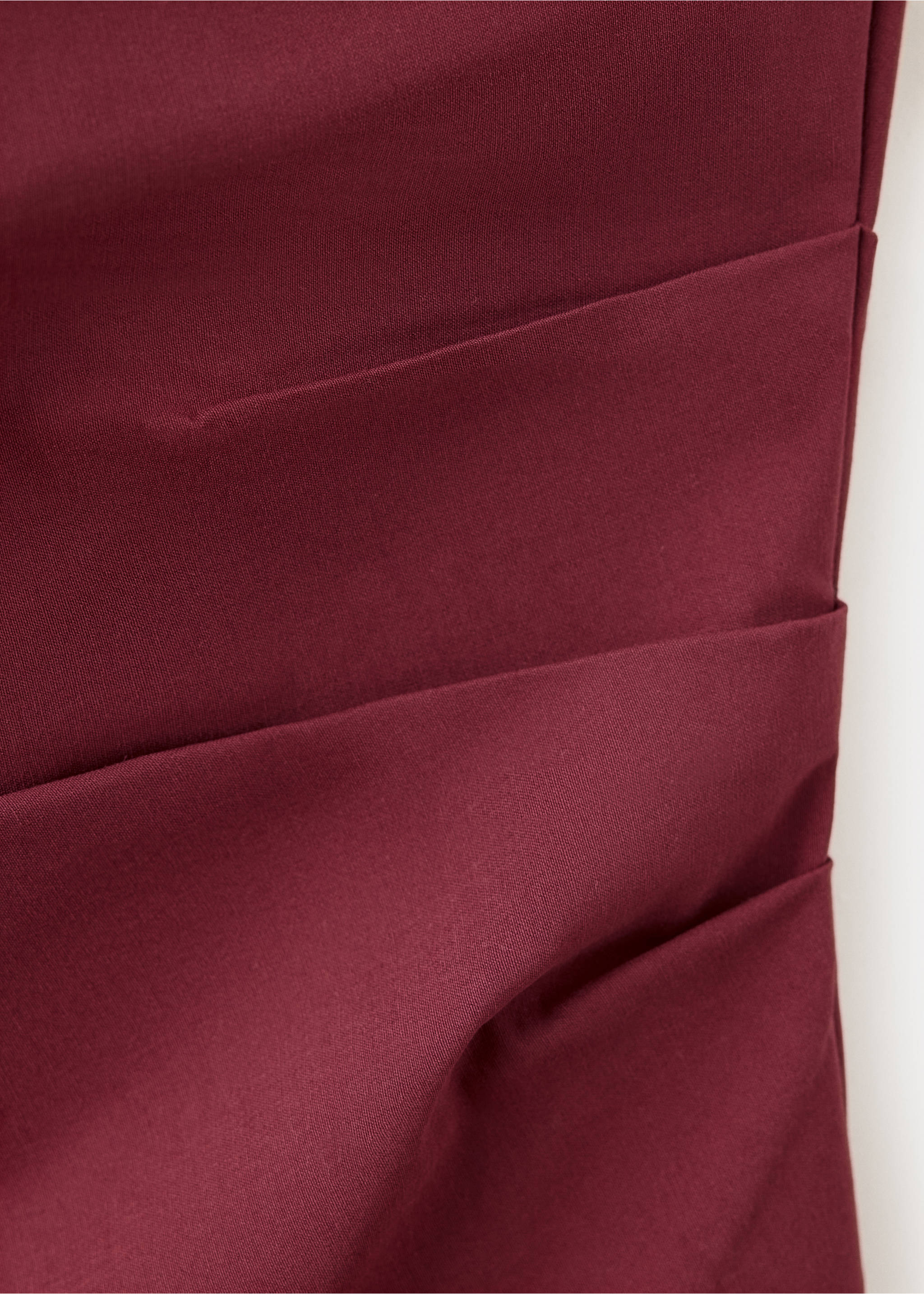 Asymmetrical pleated dress - Details of the article 8, Burgundy. Ref: 37023863-00.