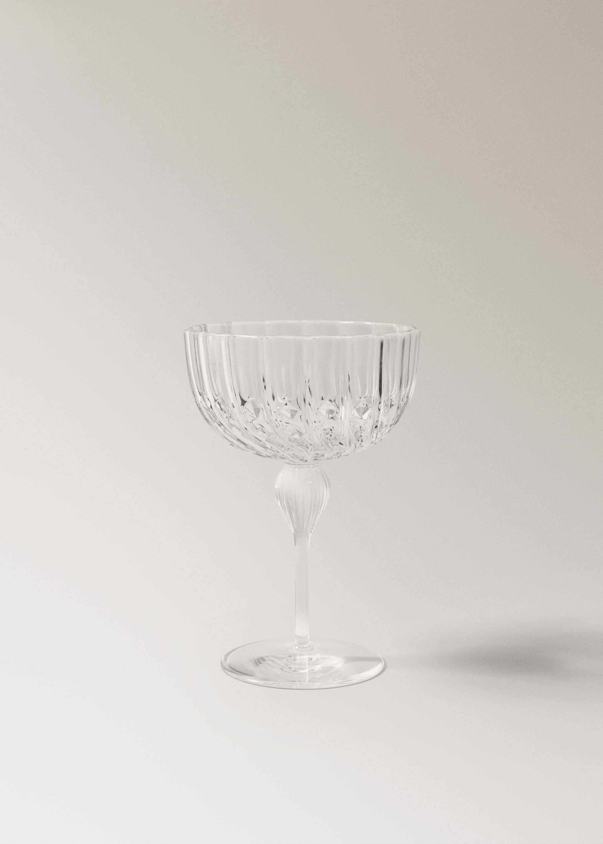Clear glass cup - Article without model