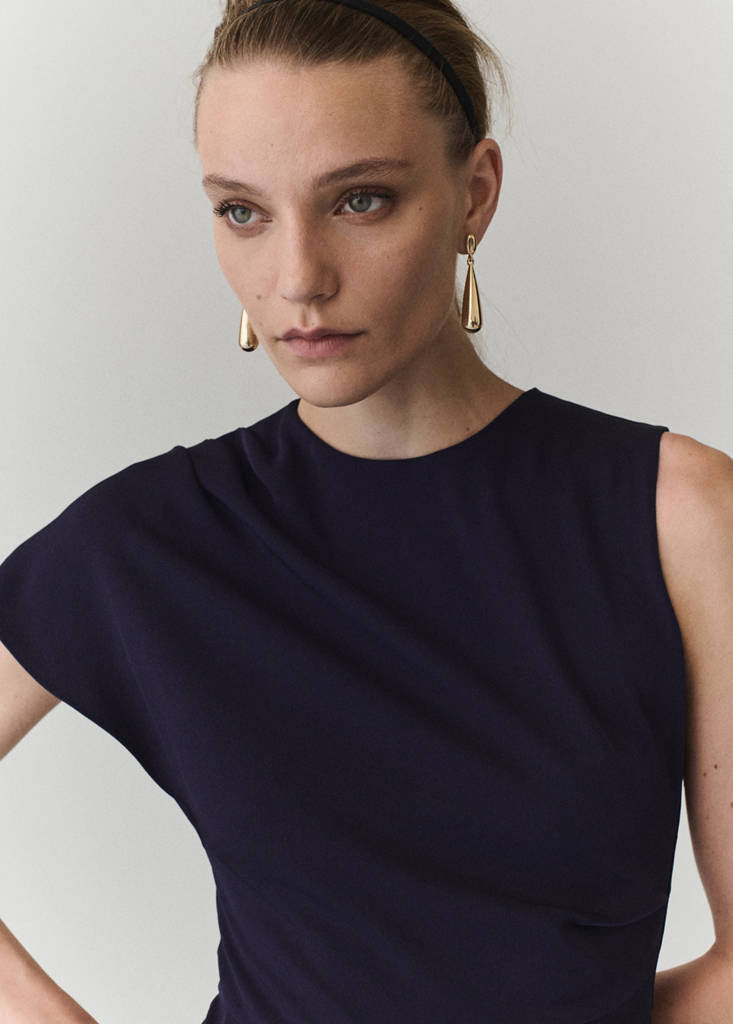 Long jumpsuit with asymmetrical sleeves — Blue