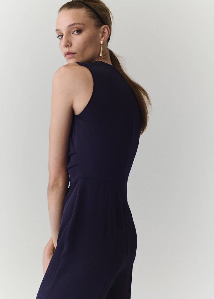 Long jumpsuit with asymmetrical sleeves — Blue
