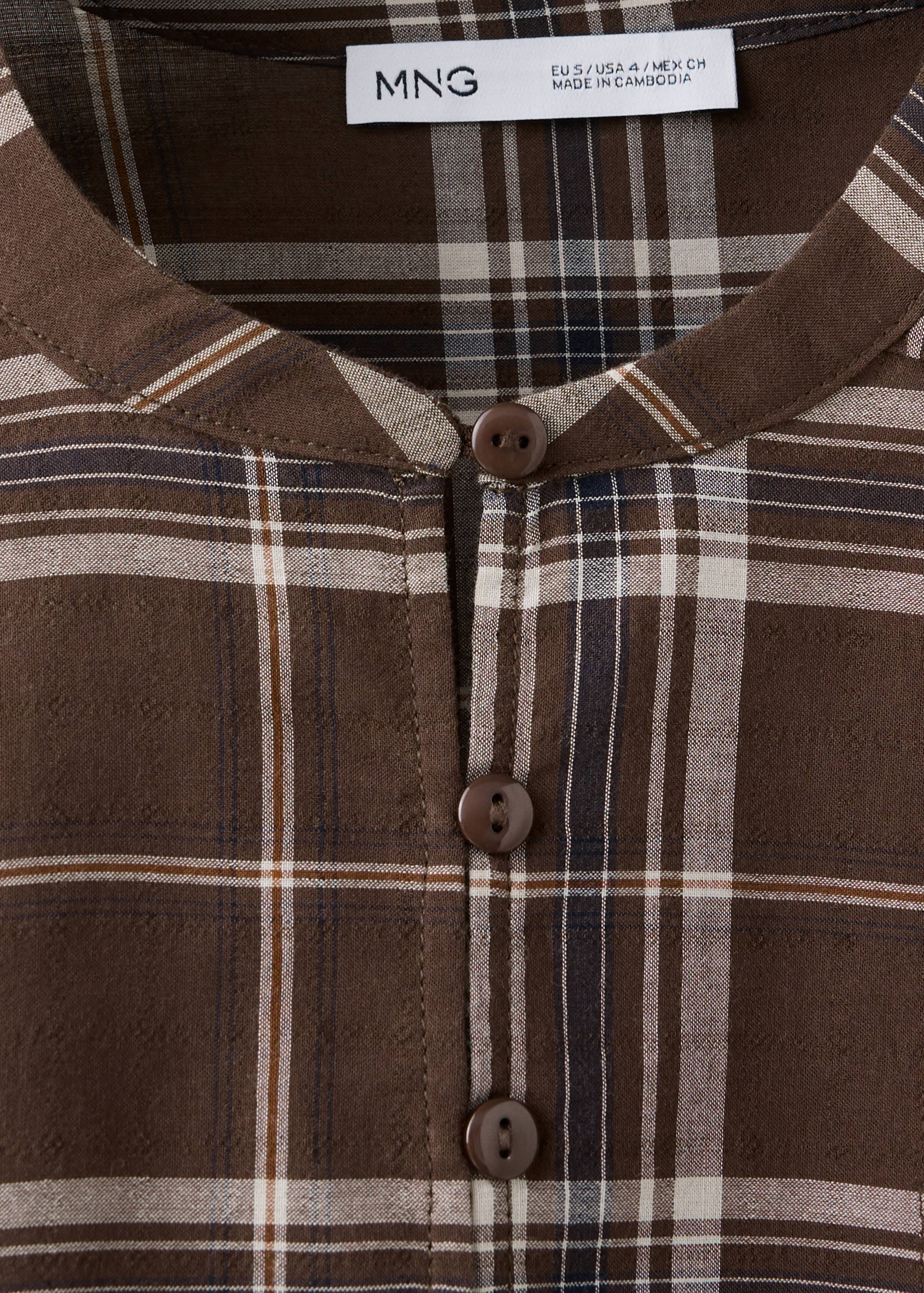 Checked shirt with puffed sleeves - Details of the article 8