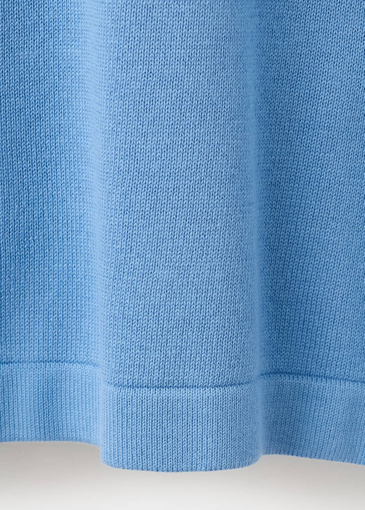 Short-sleeved knitted sweater — Blue