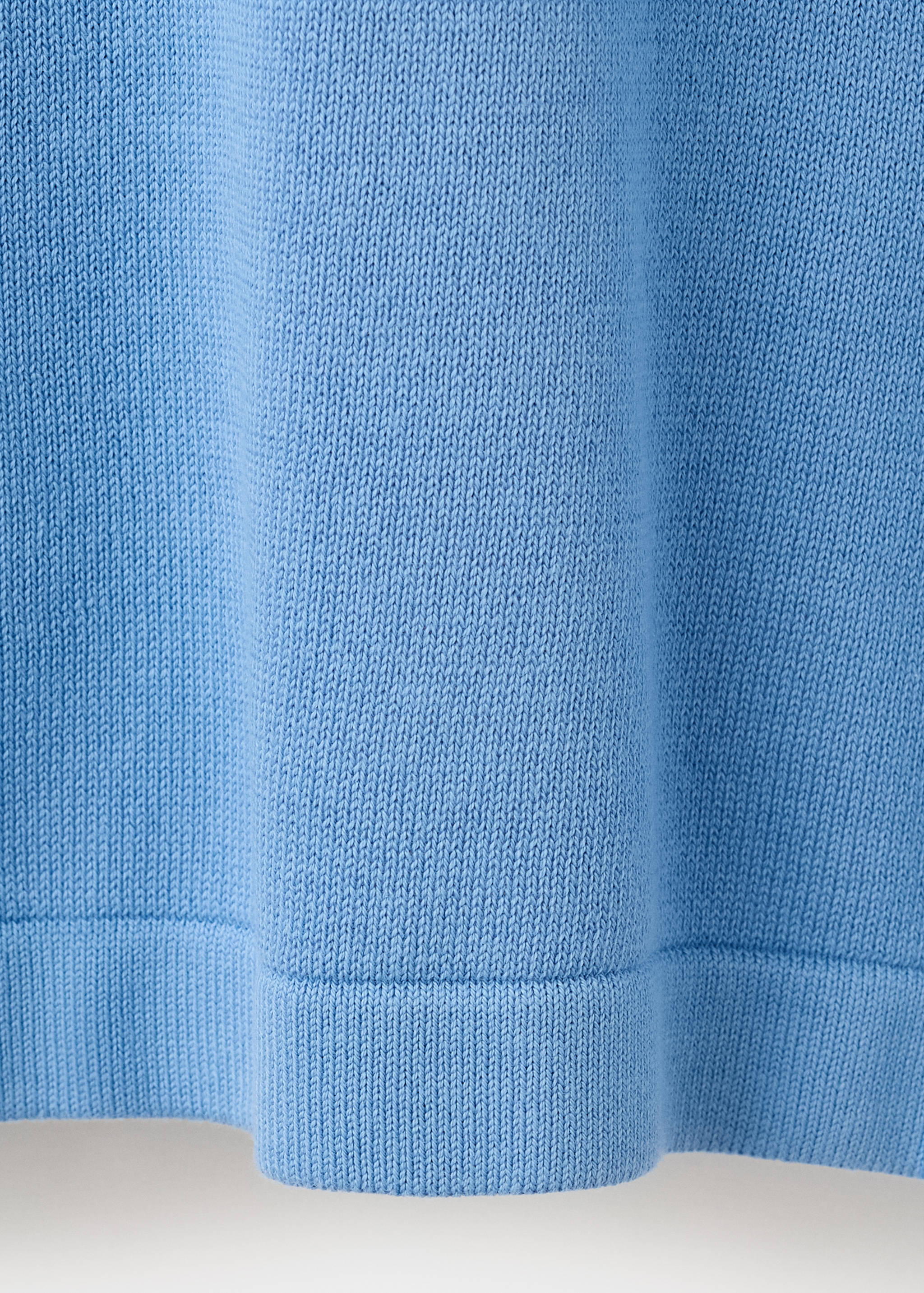 Short-sleeved knitted sweater - Details of the article 0