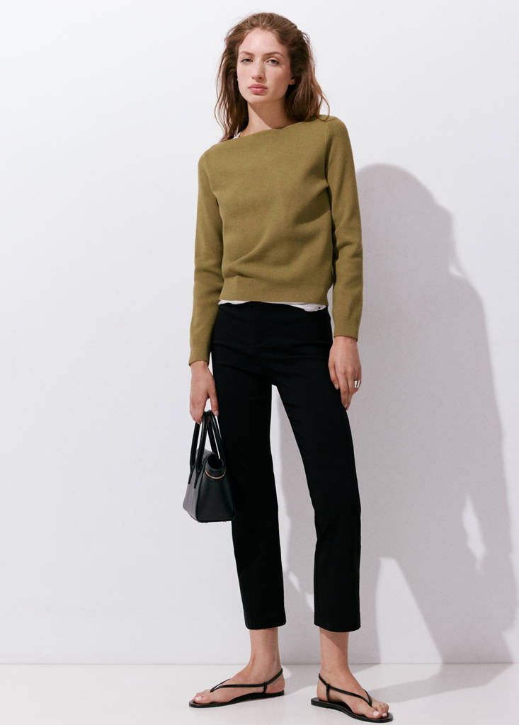 Fine-knit boat-neck sweater — Khaki