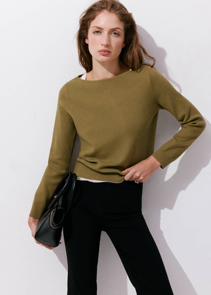 Fine-knit boat-neck sweater — Khaki