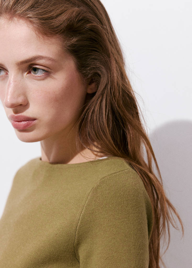 Fine-knit boat-neck sweater — Khaki