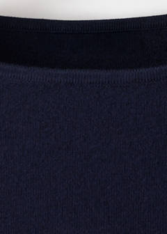Fine-knit boat-neck sweater — Navy 10