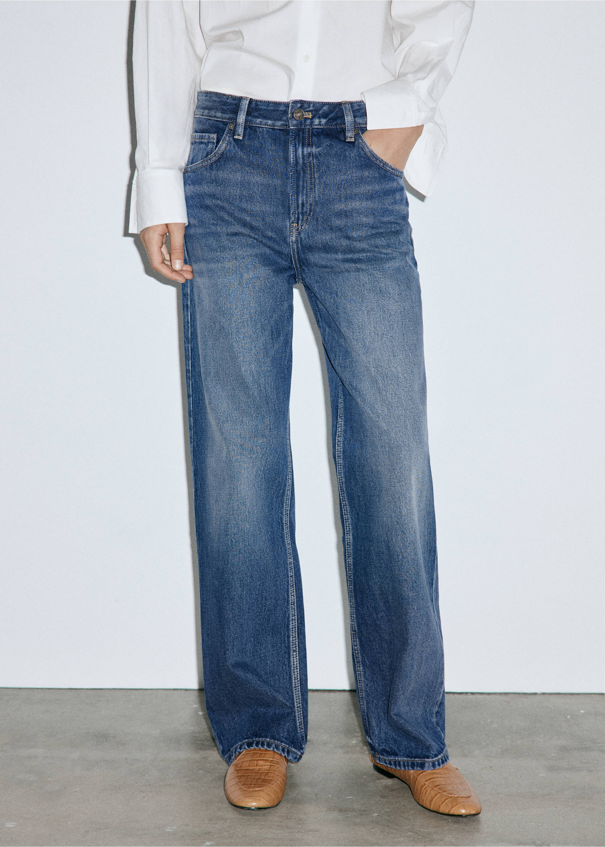Miami medium-rise straight-fit jeans - Medium plane, Dark Blue. Ref: 37024080-00.