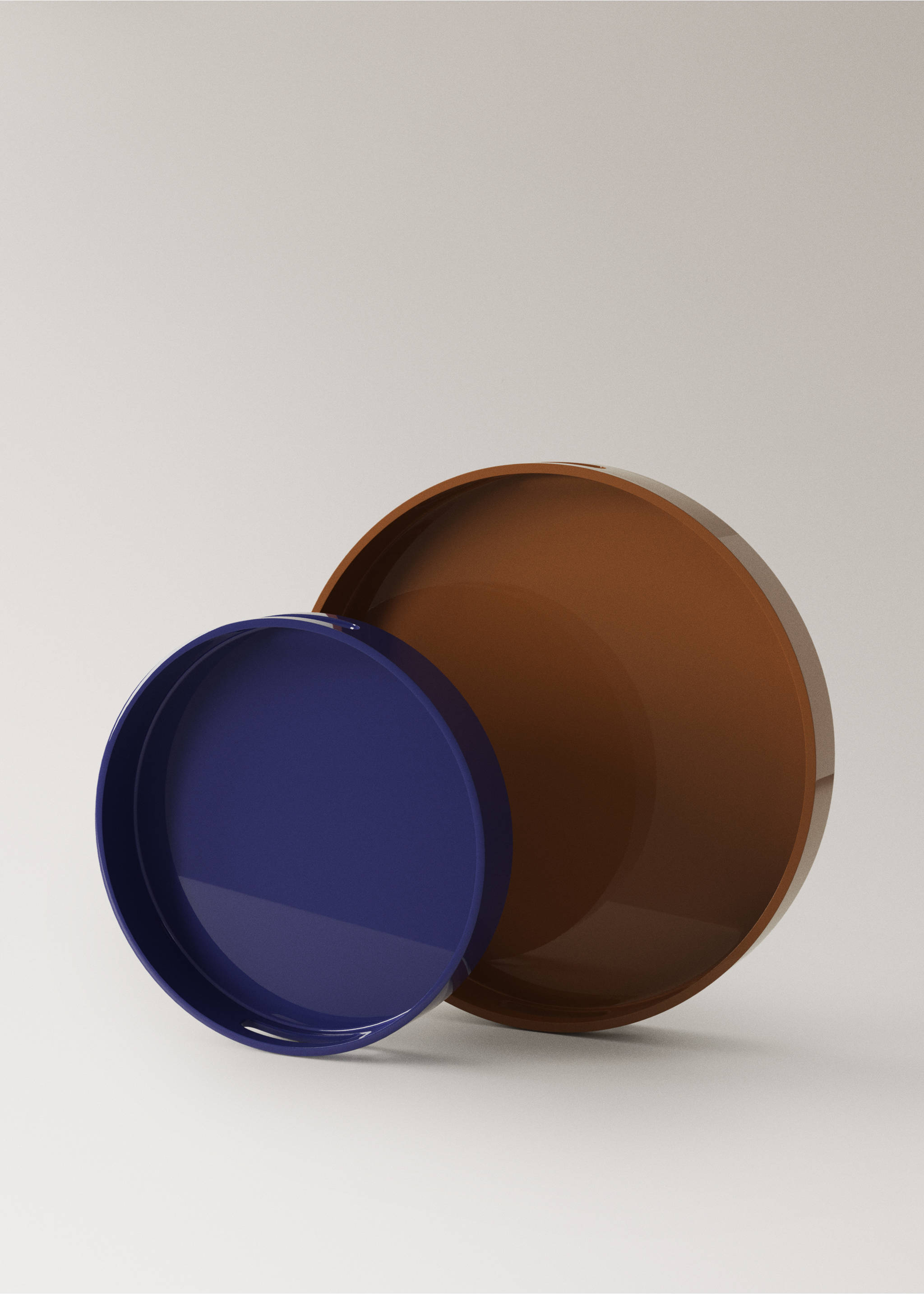 Large round lacquered tray - Details of the article 3, Brown. Ref: 37024086-00.