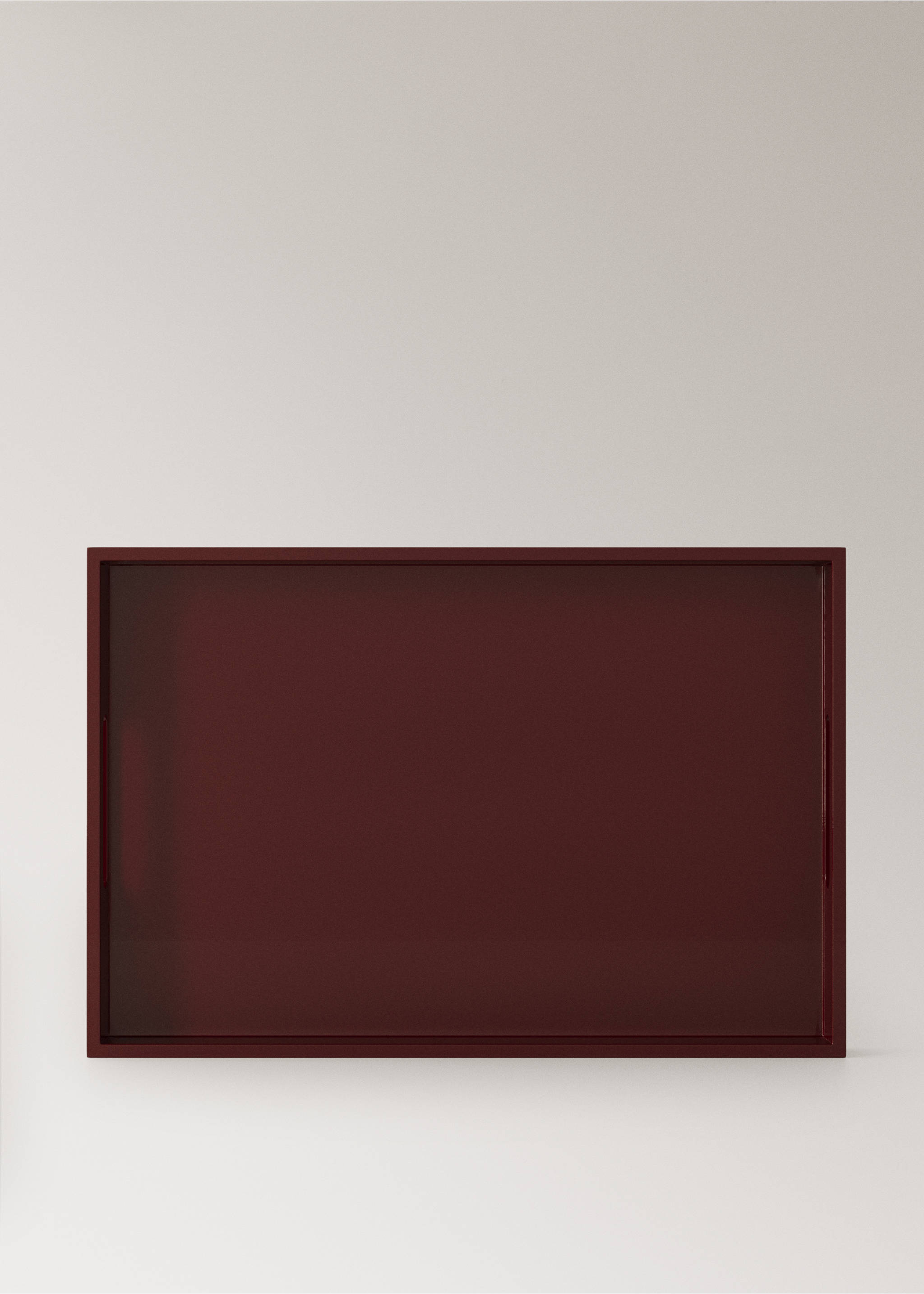 Medium rectangular lacquered tray - Article without model, Burgundy. Ref: 37024087-00.