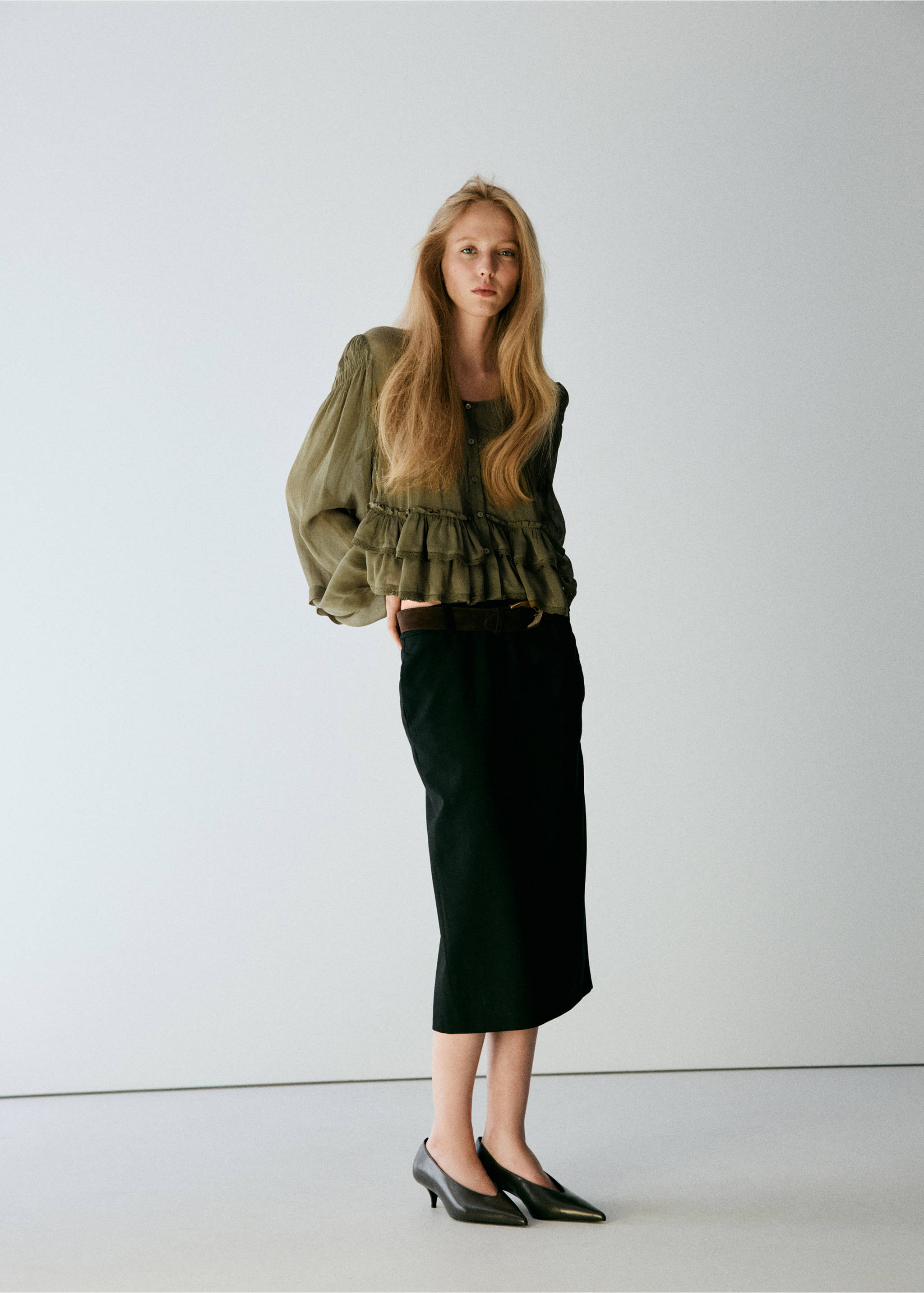 Ruffle blouse lace details - General plane, Green. Ref: 37024088-00.