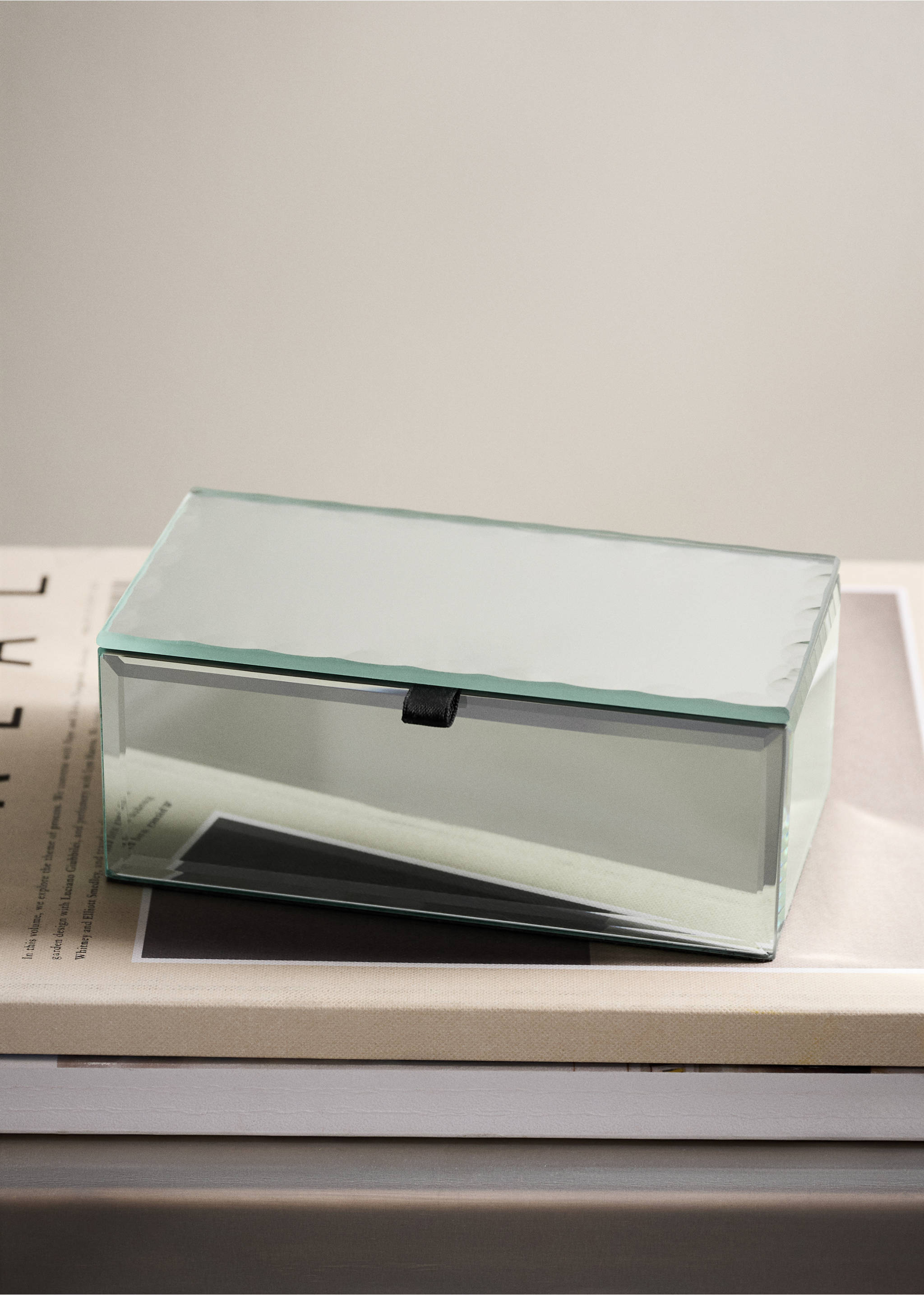 Rectangular mirror-effect box - General plane, Silver. Ref: 37024090-00.