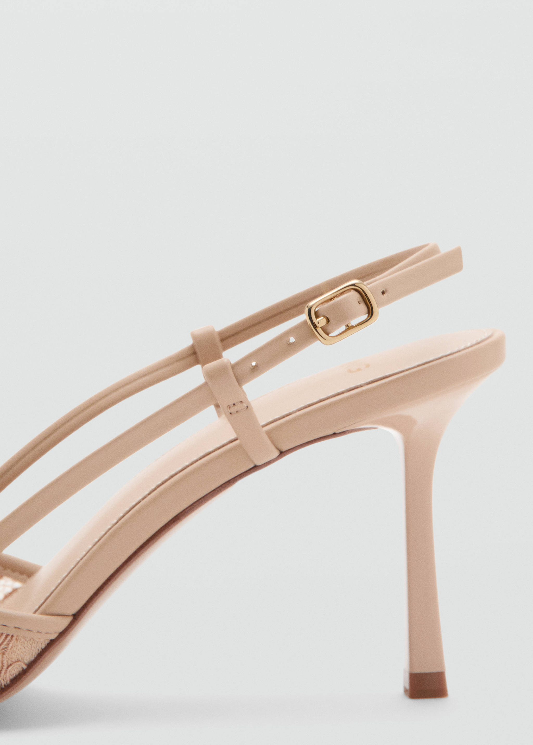 Embroidered pointed-toe shoe - Details of the article 1