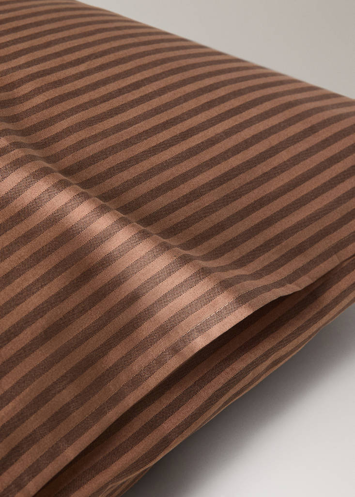 Two cotton percale two-tone striped pillowcases 60x60 cm — Brown