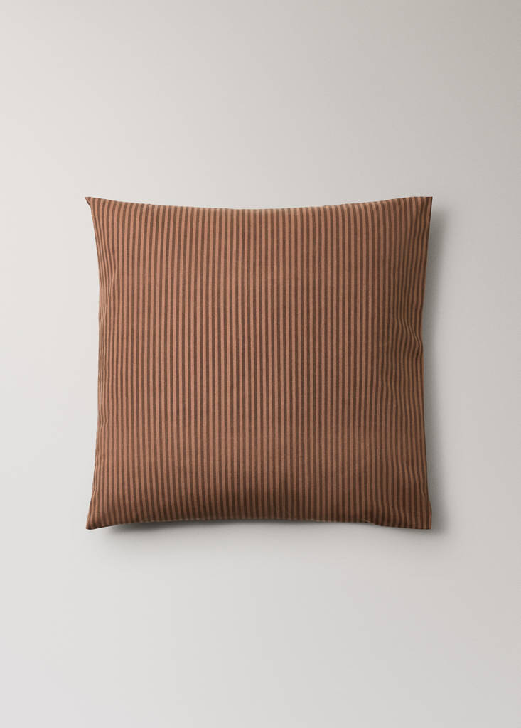 Two cotton percale two-tone striped pillowcases 60x60 cm — Brown